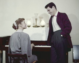 Debbie Reynolds and Eddie Fisher visiting by piano casual dress 11x14 Photo - £12.01 GBP