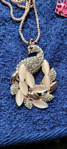 New Betsey Johnson Necklace Peacock White Clear Rhinestone Collectible Decorate - £11.91 GBP