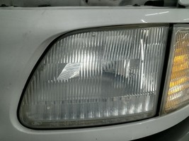 Driver Headlight Heritage Fits 97-04 FORD F150 PICKUP 104837174 - $79.94