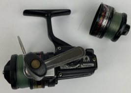 Diawa D1000 Spinning Fishing Reel with Extra Spool - Made in Japan - LOOK - £19.32 GBP