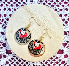 Mouse Inspired Fashion Dangle Earring - £28.14 GBP