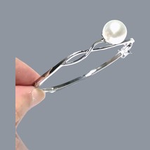 Handmade 10.5 - 11mm Natural White Edison Cultured Round Pearl 7 - 7.5&quot; Bangle - £50.95 GBP