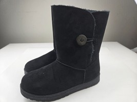 Womens  Button Fully Fur Lined Waterproof Winter Snow Boots, Size 8 - $28.71
