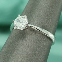 1.50 Karat Künstlicher Diamant Solitaire Verlobungsring 14K Weiß Gold Versilbert - £68.57 GBP