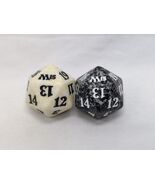 (2) Magic The Gathering M15 D20 Spindown Dice Black And White - €6,77 EUR