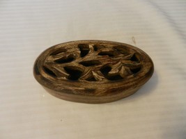 Wooden Brown Oval Carved Trinket Box, Filigree Top from India - £29.89 GBP