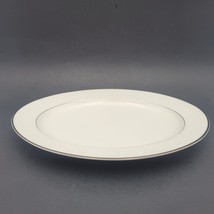 Noritake Sorrento 11&quot; Oval Serving Platter 7565 White with detailed rim ... - $570.99 MXN
