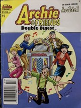 Archie&#39;s Double  Digest Comic  Magazine  No. 19  2012 - £9.37 GBP