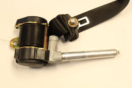 1998-2000 MERCEDES-BENZ SLK230 LEFT DRIVER SIDE SEAT BELT RETRACTOR K2789 image 2