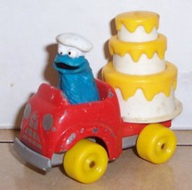 Vintage 1982 Hasbro Sesame Street Cookie Monste Figure in Die Cast car VHTF Rare - $14.15