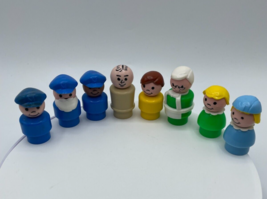 Vintage Lot of 8 Fisher Price Little People Figures Sesame Street Airport 1980&#39;s - £30.36 GBP