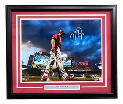 Mike Trout Signé Encadré 16x20 Los Angeles Angels Photo MLB Hologramme - £538.09 GBP