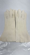 1KAYSER  50’s Gloves Ivory Velour Size 7 1/2 Made In USA - $26.30 CAD