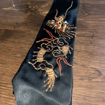 Vintage silk embroidered tie - $27.44