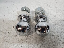 2 Qty Putnam Hitch Balls 2" V5 6,000LB Capacity 98045 (2 Qty) - $30.86 2 Qty Putnam Hitch Balls 2" V5 6,000LB Capacity 98045 (2 Qty) - $30.86