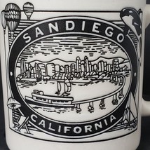 San Diego California 10 oz. Souvenir Stoneware Coffee Mug Beige Green - £11.30 GBP