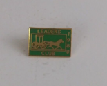 Vintage 1989 Leaders Club Horse Drawn Carriage Design Lapel Hat Pin - £7.25 GBP