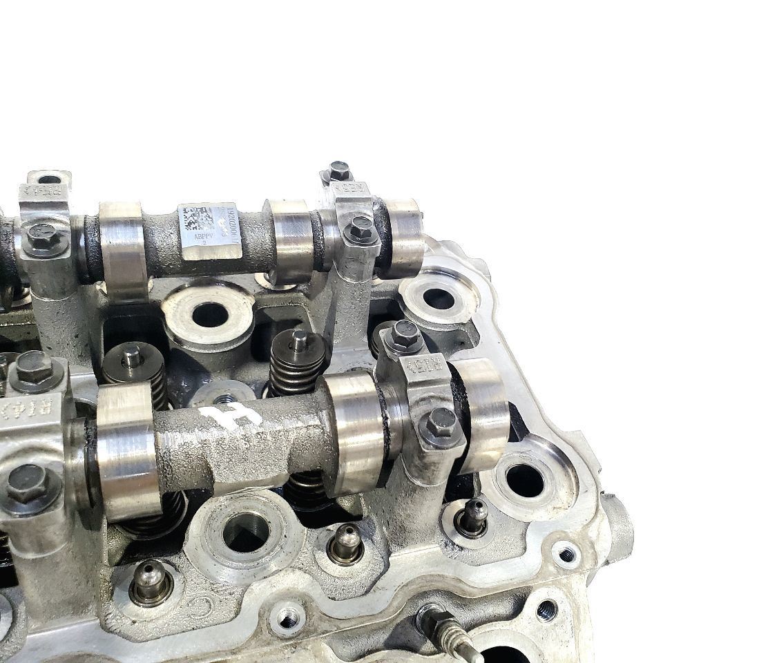 2016 2019 Nissan Titan XD OEM Cylinder Head With Cams And Exhaust Manifold  Item image 10