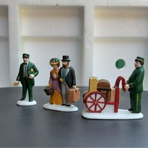 Dept 56 Holiday Travelers Dickens Village Christmas Accessory - 1989 - £23.30 GBP