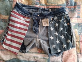 Miss Me USA Flag Embellished Shorty Shorts Low Rise Distressed Denim Size 26 - £40.21 GBP