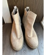 Beige Suede Universal Thread Ankle Boots Chunky Sole Casual Comfort Wint... - $627.05 MXN
