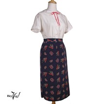 Vintage D&#39;Allaird&#39;s Navy Blue Paisley Skirt, Elastic Waist 31-33&quot; Sz 14 ... - $30.00