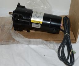 Baldor 24A703Z248G2 General Purpose Gear Motor 12 Volts 83 RPM New Old Stock image 4