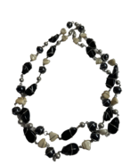 Vintage Long Glass Bead Necklace 53” Black Cream Silver Tone Wire Wrappe... - $496.29 MXN