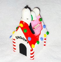 Vtg Peanuts Snoopy Dog House Coin Piggy Bank Christmas Lights Whitman&#39;s Candy Ad - £7.01 GBP
