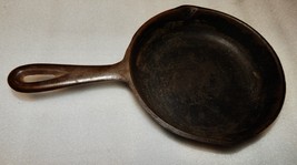 Vintage Cast Iron Double Spout # 3H Frying Pan 6 1/2”x 1 1/4” Deep Skill... - $35.58 CAD