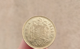 1 Peseta 1975 High Grade - $9.00