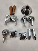 Lot Fauct Handles Vintage Plumbing Hot &amp; Cold Water Chrome Kitchen Bath ... - $603.07 MXN
