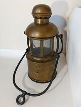 Lámpara De Aceite Marítima De Latón J Guichard &amp; Co Antigua Modelo 1864 ... - $727.59