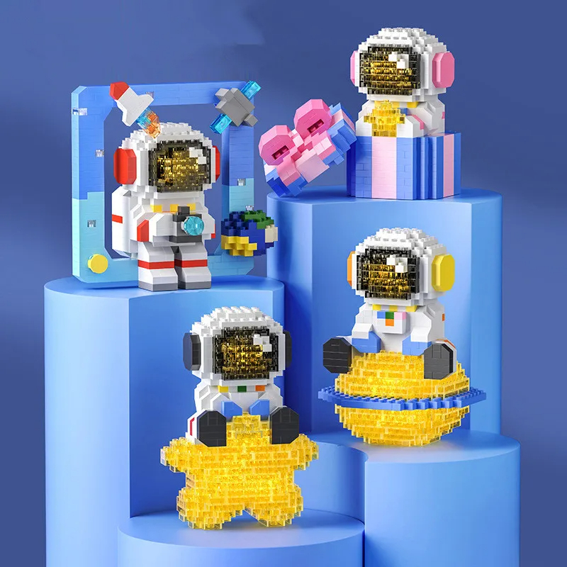 Micro Building Blocks Space Aerospace Series Glowing Astronaut Figure Wi... - $15.00