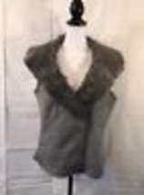 Charming Charlie Suede Vest, Size Large, Dry Clean, Gray, Fur Collar - £19.97 GBP
