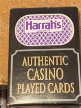 Authentic Casino Played Cards Harrah&#39;s w/Curved Corners &amp; Marked Pre-Own... - $187.52 MXN