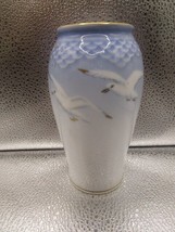 Vintage Bing And Grondahl B&amp;G Denmark Seagulls 5 1/2&quot; Vase [50] - £27.86 GBP