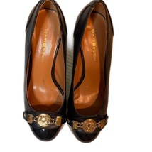 Tommy Hilfiger Classic Business Casual Navy Blue Pumps w/ 3&quot; Heel &amp; Gold... - £16.54 GBP