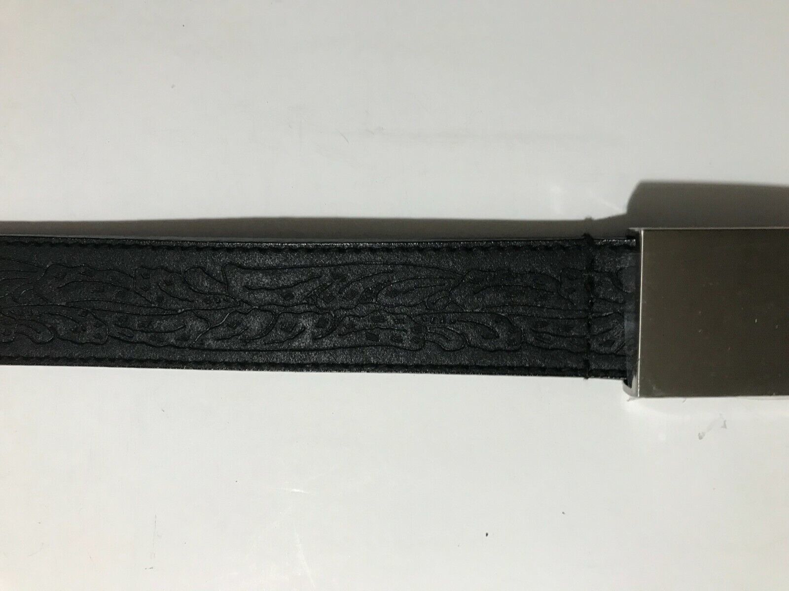 Guess Women Black Leather Belt L - $5.94