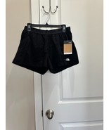 BNWT The North Face Women&#39;s Wander Shorts, TNF Black, Pick Size - $47.84 CAD
