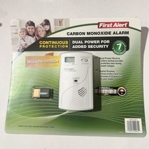 First Alert Dual Power Carbon Monoxide Alarm Plug In &amp; Battery Digital Display - £16.80 GBP