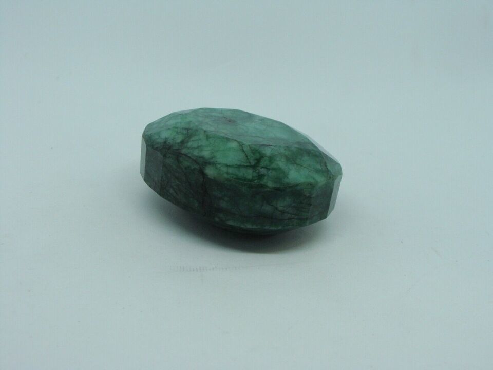 574 Carats Natural Emerald Color Enhanced Green Oval Faceted Cut Gemstone Stone Item image 7
