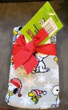 New With Tags Peanuts Snoopy Woodstock Christmas Gray 2 Pack Hand Towels 16&quot;x28&quot; - £28.25 GBP