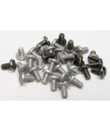 Lot of 32 NOS Evinrude Johnson OMC Screws Part# 510194 0510194 - $555.79 MXN