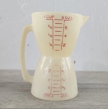 Vtg Tupperware Two Sided Wet Dry 8 Oz  1 Cup Measuring Cup #860 - £7.70 GBP