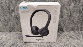 Logitech H390 USB Compute Headset Headphone Microphone Over On Ear New - $13.99