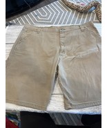 Wrangler Men&#39;s Shorts Size 40 Khaki chino with pocket - $15.00