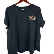 Old Navy Women’s Black T-Shirt 2XL Embroidered Born Wild Floral Pocket Tee - $12.10