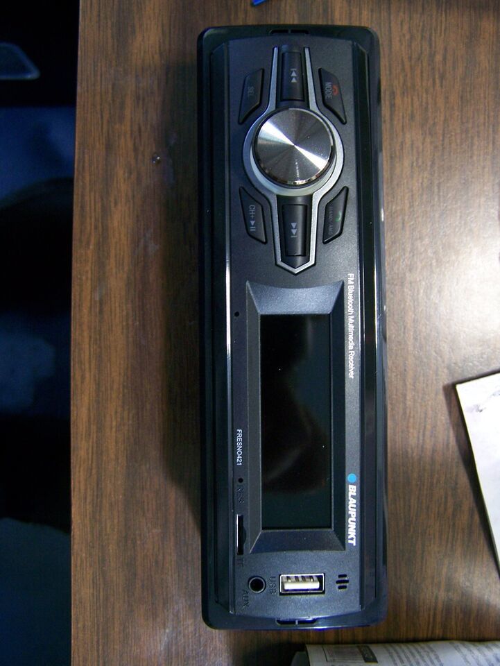Blaupunkt FM Bluetooth Multimedia Receiver Radio Item image 7