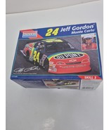VINTAGE 1995 NASCAR Jeff Gordon 1:24 Scale  Revell Monogram Model Build Kit - $232.24 MXN